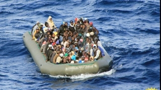 Cel puţin 16 imigranţi s-au înecat în Mediterană