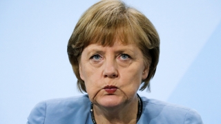 Angela Merkel: Motoarele de căutare online pot deforma percepţia