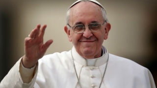 Mesajul Papei de Paște: „Violența nu este leacul pentru lumea noastră greu încercată“
