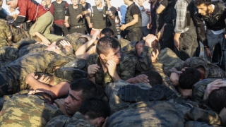 Rusia ar fi avertizat Turcia despre iminența unei lovituri de stat militare