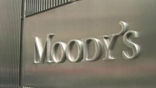 Moody’s a retrogradat ratingul celei mai mari bănci germane