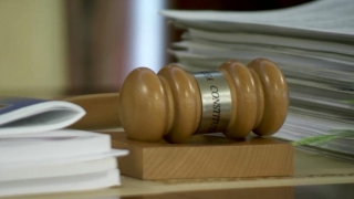Legea ce îi interzice lui Dragnea să facă parte din Guvern, dezbătută de CCR
