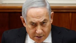Netanyahu acuză poliţia că vrea să-i murdărească imaginea