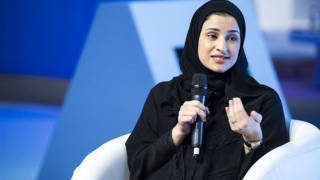 O femeie conduce prima misiune spaţială a Emiratelor Arabe. Aceasta va trimite o navă pe Marte