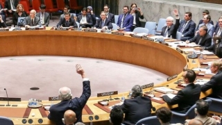 Washingtonul amenință cu o acțiune unilaterală în Siria, în cazul unui eșec la ONU