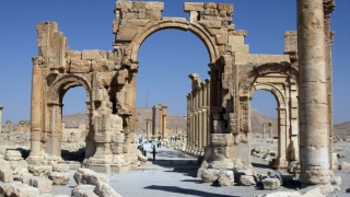 Rusia va trimite geniști și roboți pentru deminarea sitului antic Palmira