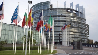 Statele UE acceptă ca toate acordurile energetice cu ţări terţe să aibă aprobarea CE
