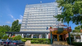 Hotelul Perla din Mamaia, vândut pentru 4 milioane de euro