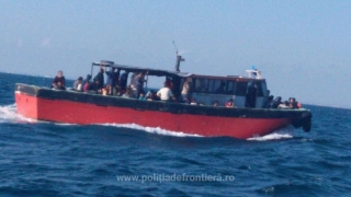 Pescador cu migranţi, interceptat de poliţiştii de frontieră români