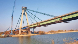 Se prelungesc restricțiile de circulație pe podul de la Agigea