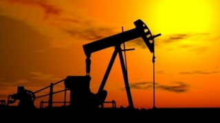 Prețul petrolului a scăzut la 48 de dolari barilul
