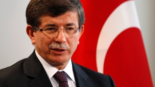 Premierul Davutoglu afirmă: Statul Islamic este responsabil de atacul de la Istanbul