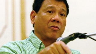 Președintele filipinez: Poliția îi poate ucide pe „idioții“ care se opun violent arestării