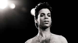Prince a murit în urma unei supradoze de Fentanyl!