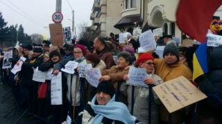 O nouă zi de proteste la Palatul Cotroceni