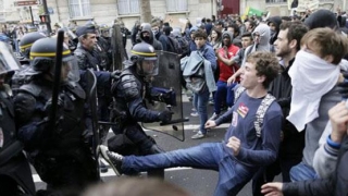 Franța clocotește! Proteste și în acest weekend!
