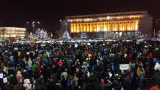 A douăsprezecea zi de proteste în Piața Victoriei