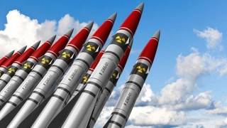 Zelenski: Rusia a început să-și pregătească populația pentru o posibilă utilizare a armelor nucleare