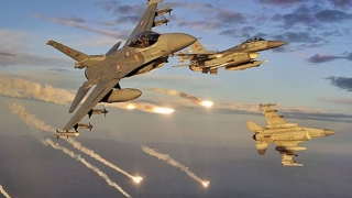 Coaliția internațională a efectuat zeci de raiduri aeriene împotriva SI