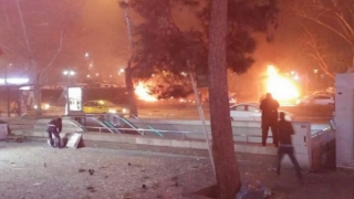 Doisprezece membri ai serviciilor de securitate turce, răniţi într-un atentat