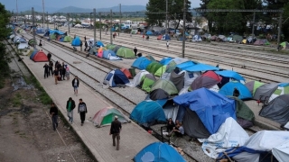 A început evacuarea taberei de migranți din Idomeni, Grecia