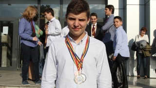 Elevul năvodărean care a luat medalii la toate competițiile școlare