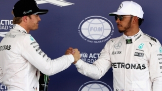 Rosberg și Hamilton își dispută titlul mondial în ultima cursă a sezonului