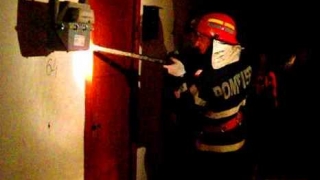 Intervenția promptă a pompierilor i-a salvat viața
