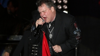 Rockerul Meat Loaf s-a prăbușit pe scenă, în timpul unui concert