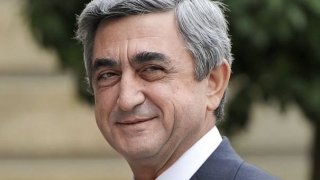 Președintele Armeniei promite schimbări radicale după luarea de ostatici