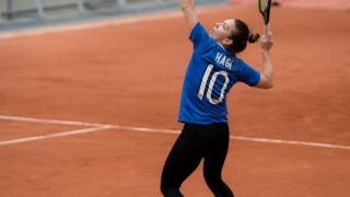 Halep, cu tricoul Viitorului la antrenamentul de la Roland Garros