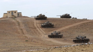 Tancuri ale armatei turce au intrat pe teritoriul Siriei, deschizând un nou front