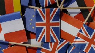 Franţa şi Germania somează Marea Britanie să părăsească urgent uniunea europeană