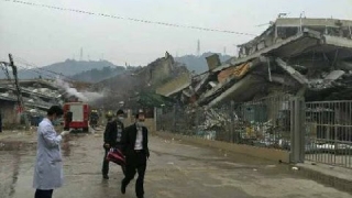Un spital din China a fost demolat, cu medici şi un pacient în interior
