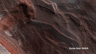 Surprinderea momentului unei avalanșe pe Marte