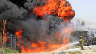 26 de persoane decedate, după ce un autocar a luat foc
