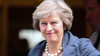 Theresa May: Medicii britanici grevişti 