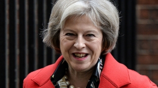 Theresa May: cetăţenii din UE vor putea rămâne în Marea Britanie după Brexit