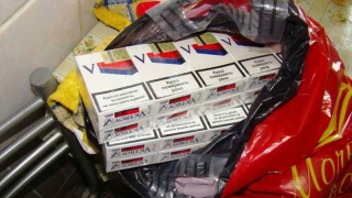 Țigări de contrabandă confiscate de polițiști