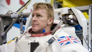 Astronautul Tim Peake și-a încheiat maratonul în spațiu cu un timp record