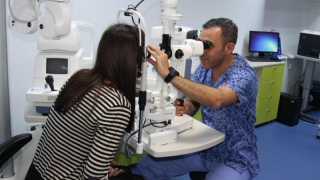 Viața fără ochelari cu ajutorul oftalmologilor!