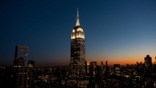 Empire State Building și-a stins luminile în semn de omagiu pentru victimele din Orlando