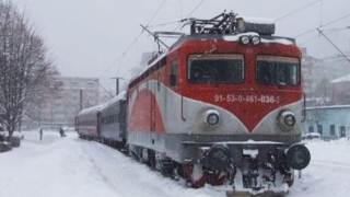 CFR SA: Circulaţia trenurilor se desfăşoară în condiţii de iarnă