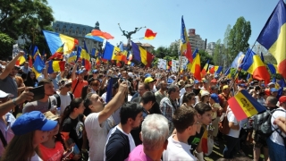Incidente la marşul unioniştilor din București. Cinci manifestanți reclacitranți, ridicați de jandarmi