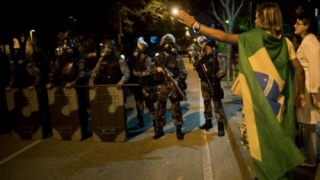 Violenţe în Brazilia: Zeci de răniți, după confruntări