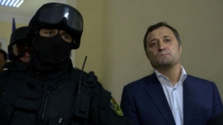 Fostul premier Vlad Filat, condamnat la 9 ani de închisoare