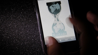 WikiLeaks publică mai multe sute de mii de e-mailuri și documente ale oficialilor turci