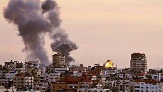 Zece obiective ale Hamas, lovite de tiruri israeliene! Din nou