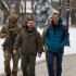 Bear Grylls în Ucraina: Supraviețuirea a milioane de oameni devine o luptă reală