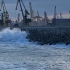 Porturile de la malul Mării Negre au fost închise, din cauza vântului puternic